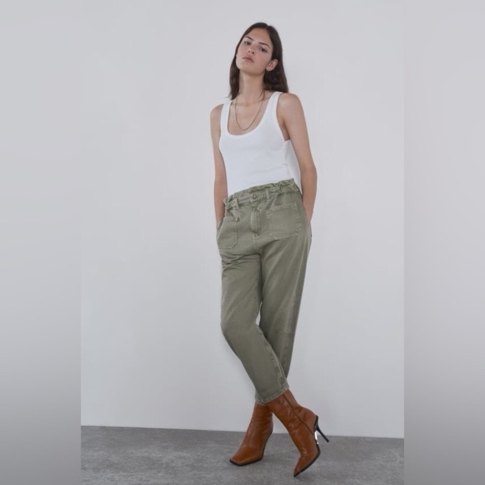 ZaraBaggyCargoPaperbagElasticHighWaistJeansPantKhakiUS6